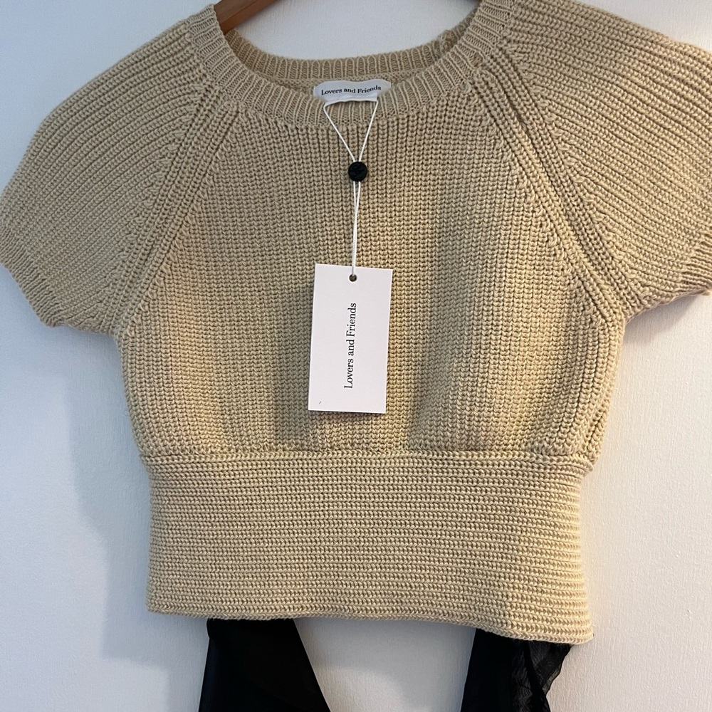 Lovers and Friends Mackenzie Knit Top Medium *NWT*